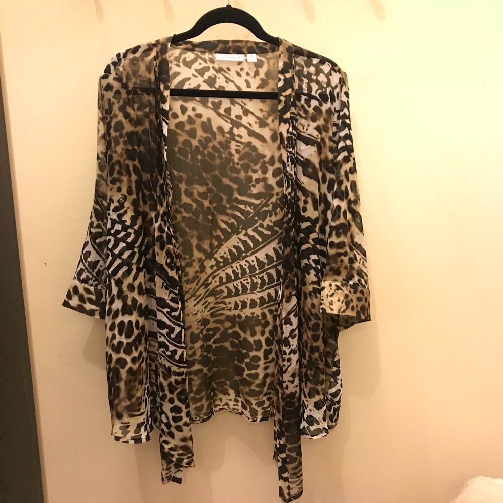 Sheer Leopard Animal Print 3/4 sleeve Shirt